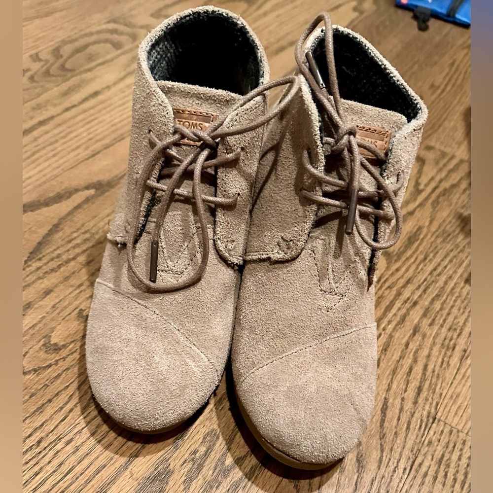 TOM’s suede wedges. Size 7